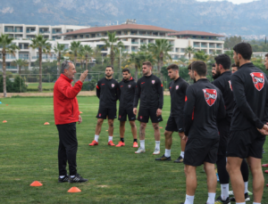 Gençler Birliği, Acapulco’da Kampa Girdi: İkinci Yarı Hazırlıkları Başladı