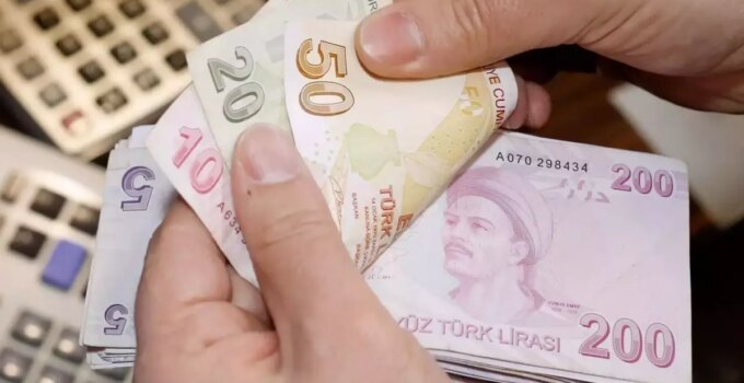 SSK ve Bağkur emeklisinin kök maaş hesabı değişti: İşte yeni zam tablosu