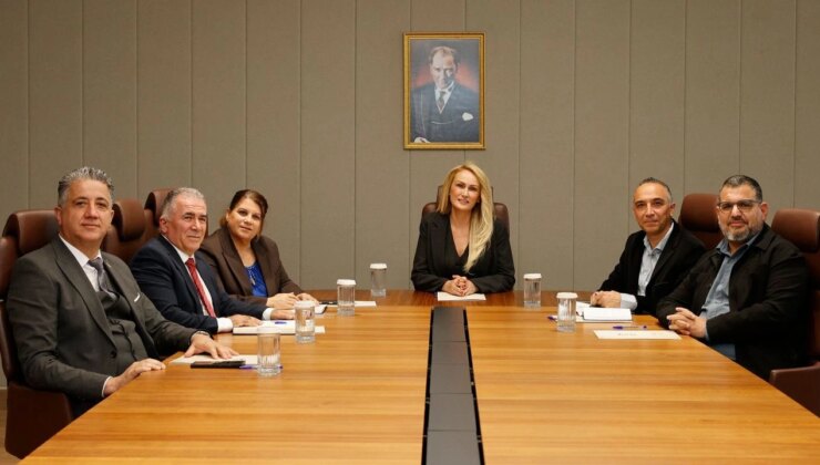 Nilden Bektaş Erhürman, eğitim daire müdürleriyle görüştü