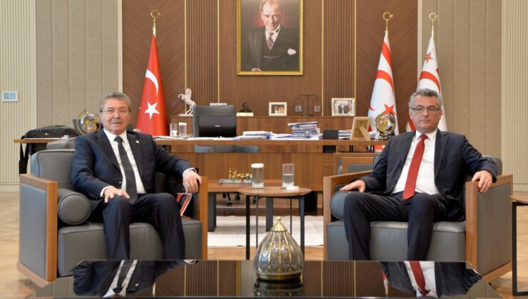 Cumhurbaşkanı Erhürman, Başbakan Üstel’i kabul etti 1 Cumhurbaşkanı Erhürman, Başbakan Üstel’i kabul etti