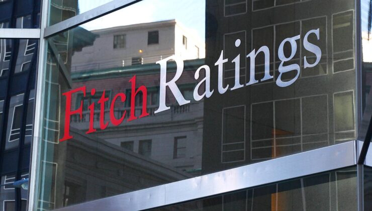 Fitch, Hürmüz Boğazı’ndaki kapanmanın geçici olduğunu ve petrol fiyatlarını sınırlı etkileyebileceğini belirtti 1 Fitch, Hürmüz Boğazı’ndaki kapanmanın geçici olduğunu ve petrol fiyatlarını sınırlı etkileyebileceğini belirtti