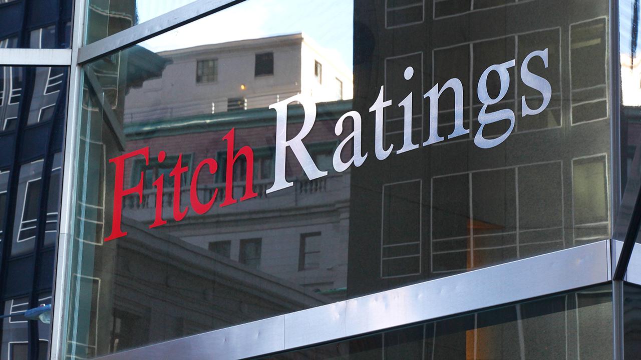 fitch hurmuz bogazie28099ndaki kapanmanin gecici oldugunu ve petrol fiyatlarini sinirli etkileyebilecegini belirtti
