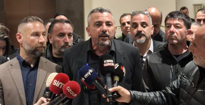 KTÖS: Genel grev sürüyor, yarın Meclis’e yürüyüş devam edecek