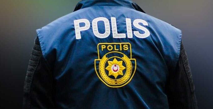 Girne’de İki Ayrı Trafik Kazası: Motosiklet Sürücüsü Yaralandı, Kaçan Sürücü Tutuklandı