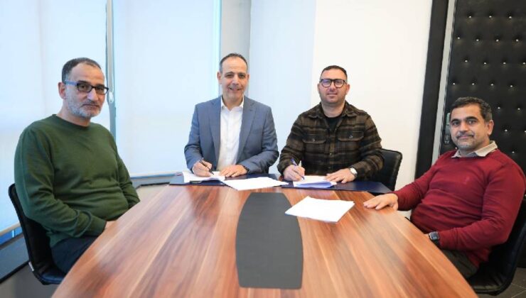 Lefkoşa’da hamam böceğiyle etkin mücadele çalışmaları başladı 1 Lefkoşa’da hamam böceğiyle etkin mücadele çalışmaları başladı