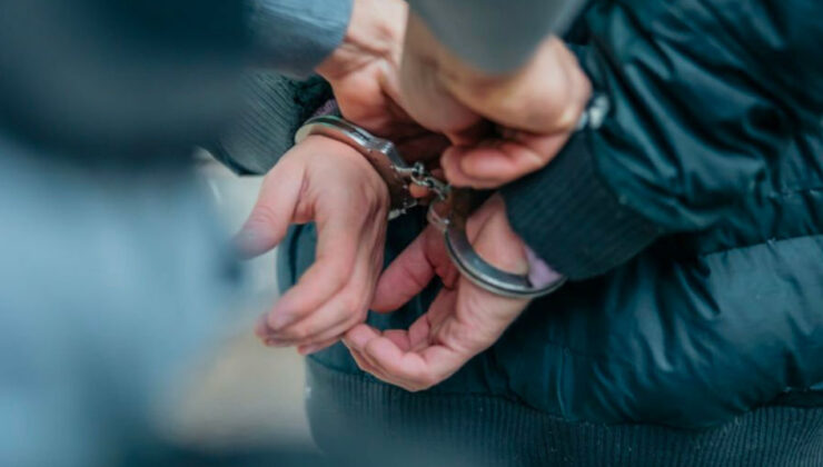 KKTC izinsiz ikamet vakası: Polis denetimlerinde iki kişinin tutuklanması