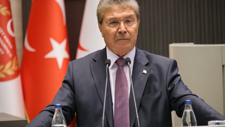 Üstel: Hava savunma sistemleri ve F-16’lar Türkiye’nin garantörlüğü kapsamında adada bulunuyor 1 Üstel: Hava savunma sistemleri ve F-16’lar Türkiye’nin garantörlüğü kapsamında adada bulunuyor