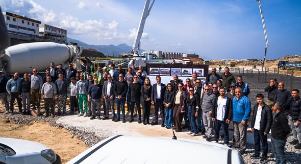 Yeni hizmet kompleksi için ilk adım 1 Yeni hizmet kompleksi için ilk adım