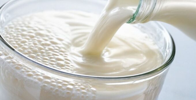 SÜTEK, 1-15 Şubat Dönemine Ait Çiğ Süt Ödemelerini Üreticilerin Hesaplarına Yatırdı