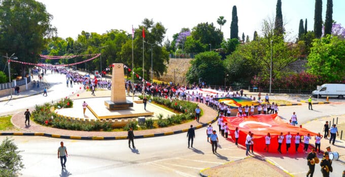 19 Mayıs Atatürk’ü Anma ve Spor Bayramı törenlerle kutlanıyor