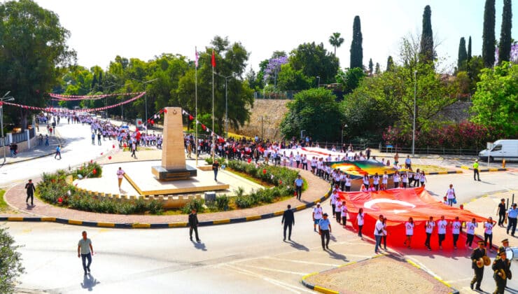 19 Mayıs Atatürk’ü Anma ve Spor Bayramı törenlerle kutlanıyor