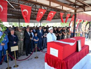 Adana’da Şehit Polis Aydın Üyenarık son yolculuğuna uğurlandı