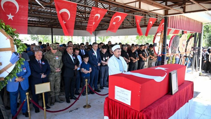 Adana’da Şehit Polis Aydın Üyenarık son yolculuğuna uğurlandı