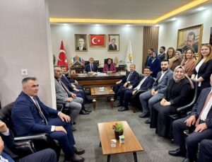 AK Partili Demir’den CHP Belediyelerinde Yolsuzluk İddiası