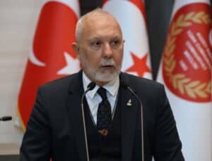 Akpınar: Laik Eğitim Hedeflenen Yaklaşımlar Kabul Edilemez