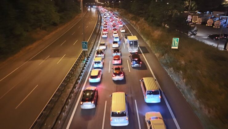 Bayram Dönüşü TEM Otoyolu Kocaeli Geçişinde Yoğunluk