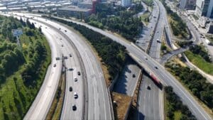 Bayramın İkinci Gününde Gençlik ve Trafik Yoğunluğu Azaldı