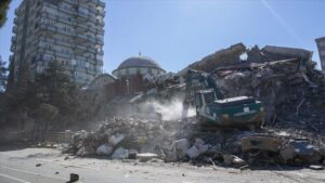 Depremde 146 kişiye mezar olan Hamidiye Sitesi’ne ilişkin davada karar çıktı!