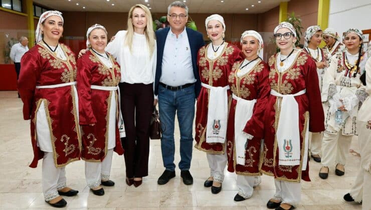 Erhürman, Kıbrıs Türk Halk Dansları Federasyonu Şöleni’nde yer aldı