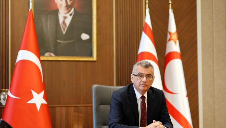 Erhürman’dan 19 Mayıs Mesajı: Gençlerimizin Önünde Saygı Duruyoruz