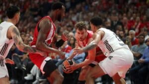 EuroLeague Şampiyonu Olympiakos Zaferi
