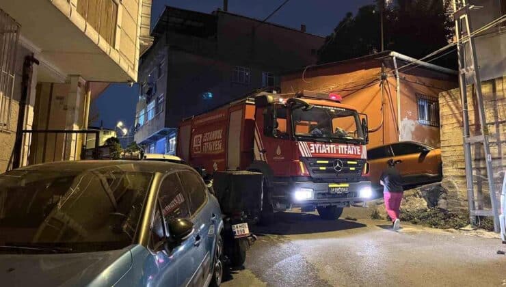 Eyüpsultan’da 3 Katlı Binada Yangın: 4 Yaralı, Çocuklar da Zor Durumda