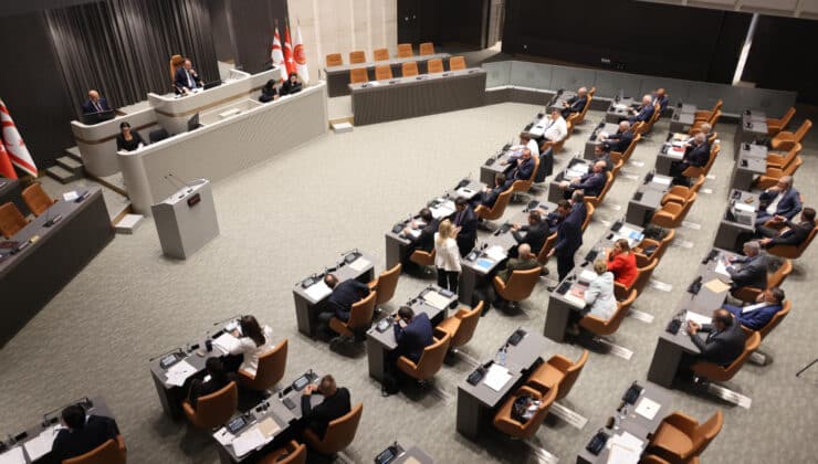 Genel Kurul toplandı: Gündemde 5 yasa tasarısı var