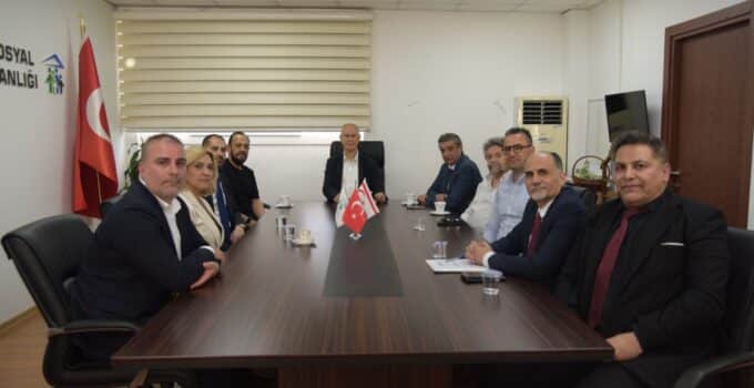 Bakan Hasipoğlu Turizmcilerle Görüştü: Sektörel Destek ve Asgari Ücret Düzenlemesi Masaya Yatırıldı