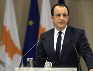 Hristodulidis: EDEK ve DİPA Mecliste Hak Ediyordu