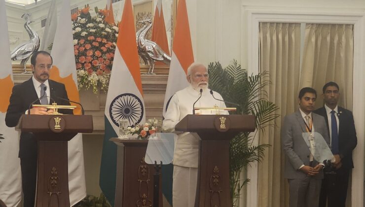 Hristodulidis, Hindistan’da Modi ile görüş yaptı