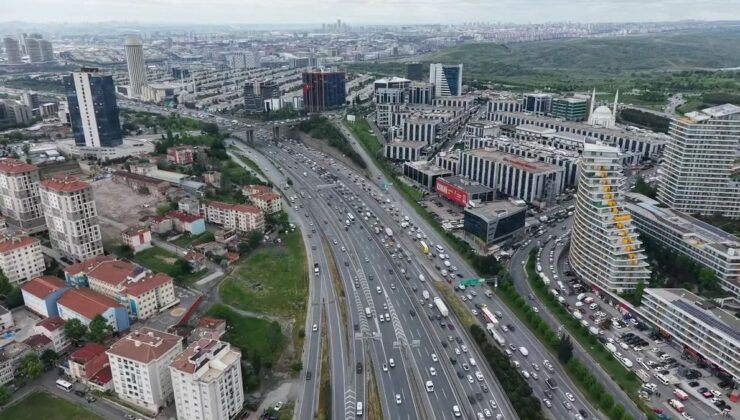 İstanbul’da Bayram Yoğunluğu Hava Dalgasıyla Görüntülendi