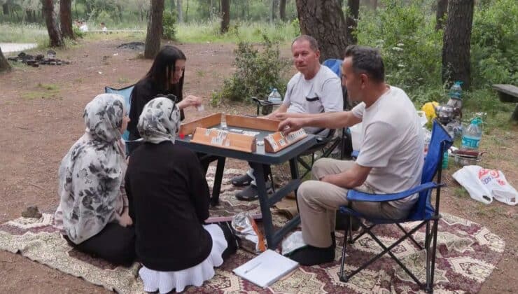 İstanbul’da Bayramda Sahilde Piknik ve Mangal Keyfi