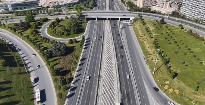 İstanbul’da Bayram’ın ilk günü sakinlik havadan görüntülerle
