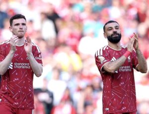 Liverpool’lu Salah ve Robertson’dan İçten Veda