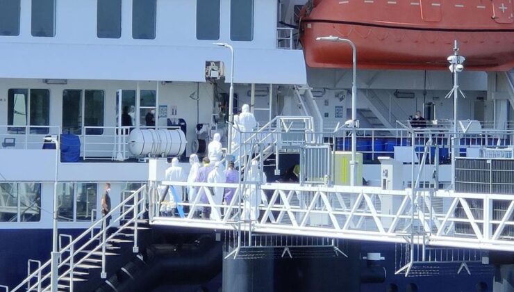 Rotterdam’a gelen ölüm gemisi dezenfekte sürecine alındı