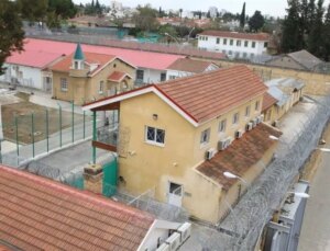 Rum Merkezi Cezaevi’nde Gardiyanlar Pazartesi Grevine Çıkıyor