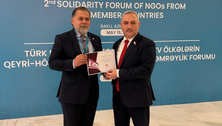 Sadıkoğlu, Allahveranov’a Teşekkür Belgesi Verdi