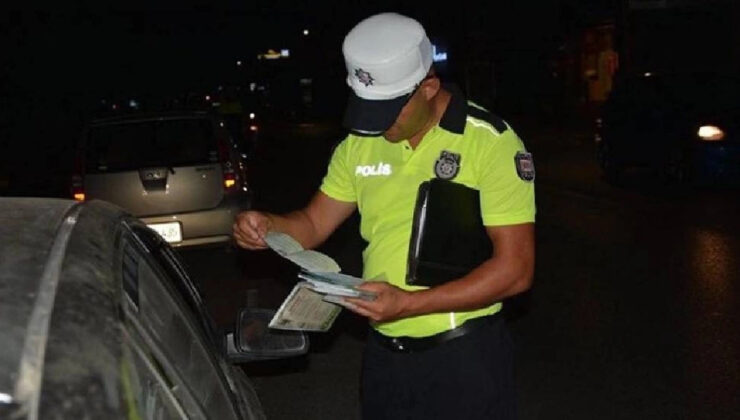 Polis Genel Müdürlüğü Trafik Denetimlerinde 275 Sürücü Hakkında İşlem Yapıldı, 32 Araç Trafikten Men Edildi
