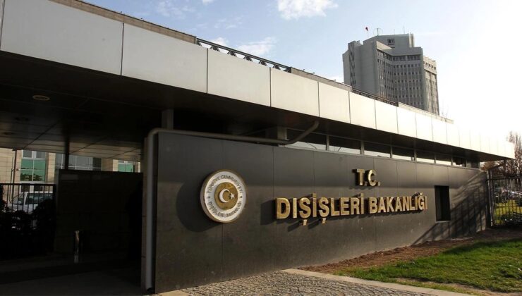 Türkiye Dışişleri Bakanlığı’ndan 422 yardım gönüllüsü dönüşü