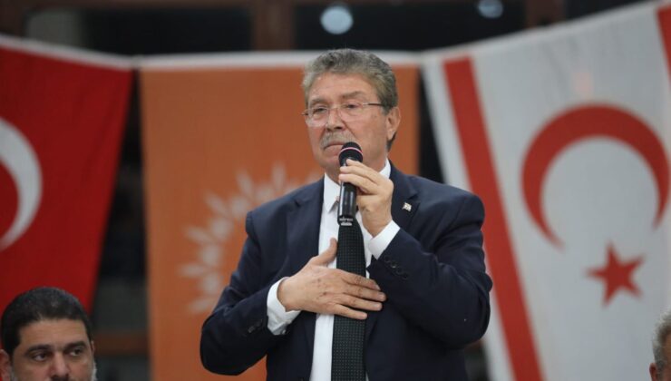 Üstel: Dev yol projeleri ve hastane yatırımları hız kesmeden sürüyor 