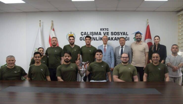 Vakıflar Tekerlekli Sandalye Basketbolu’ndan Hasipoğlu’na Ziyaret