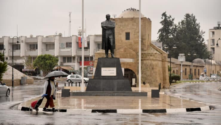 Yağış ve Soğuk Geliyor: Sıcaklık 4 Derece Azalacak
