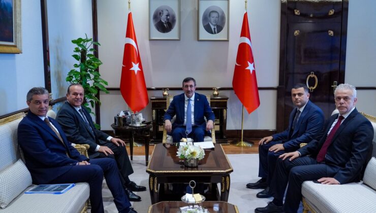 Bakan Ataoğlu, Yılmaz’la görüşme gerçekleştirdi