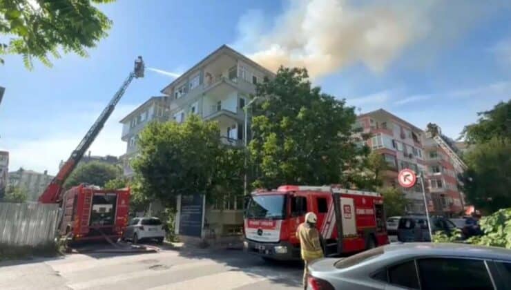 Bakırköy’de 6 Katlı Binanın Çatısında Yangın Çıktı