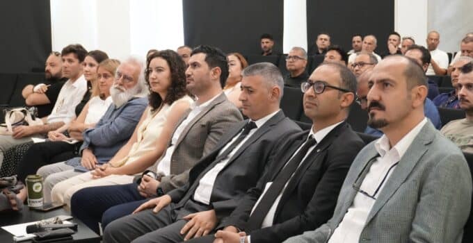 Enerjide Akü Kullanımı Masaya Yatırıldı