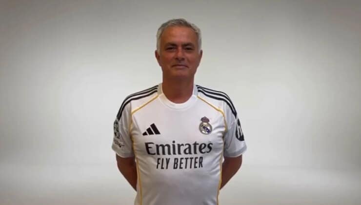 Jose Mourinho, Real Madrid formasıyla görüntülendi