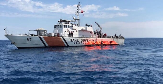 Karadeniz’de Türk balıkçı teknesine saldırı iddiası
