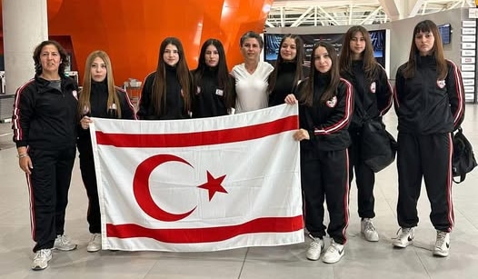 KKTC Kadın Güreş Milli Takımı Kosova’ya Gidiyor