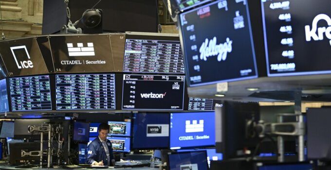 Küresel Piyasalar Jeopolitik Riskler ve ABD Enflasyonuna Odaklandı