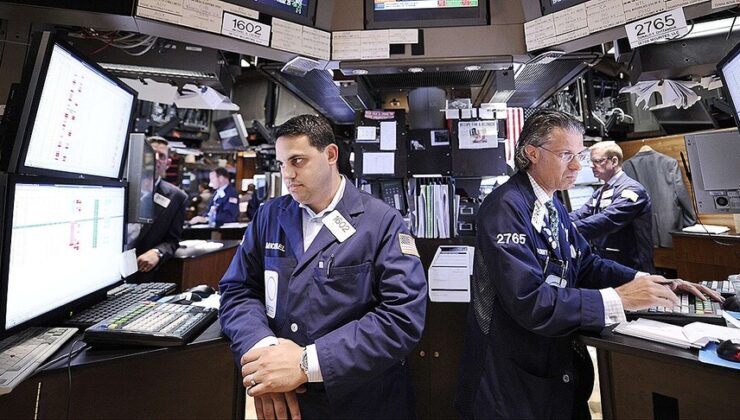 Küresel Piyasalarda Jeopolitik Risk ve Teknoloji Baskısı
